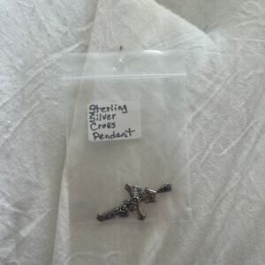 Sterling silver cross pendant